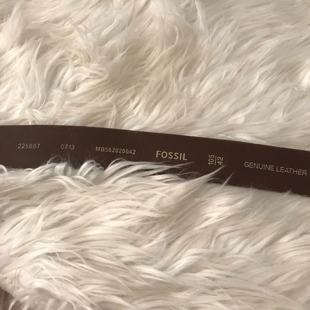 Men’s Fossil brown leather distressed belt 42